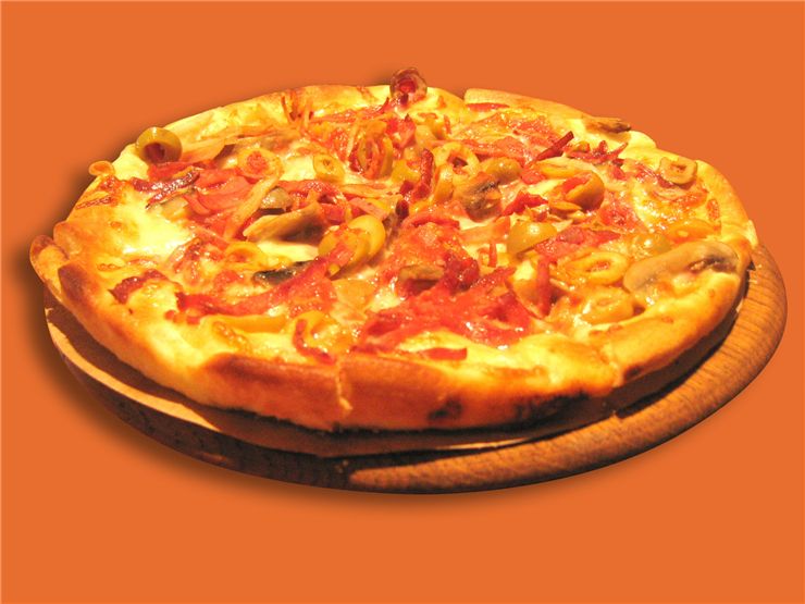 Picture Of Fast Food Pizza With Cheese